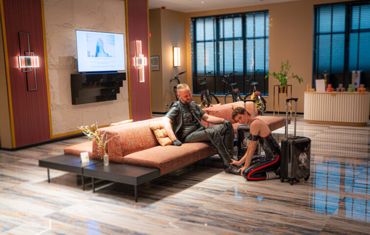 Hotel Jamingo lobby