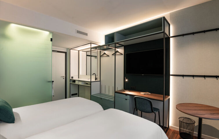 A-Stay: The Beyond Darklands hotel