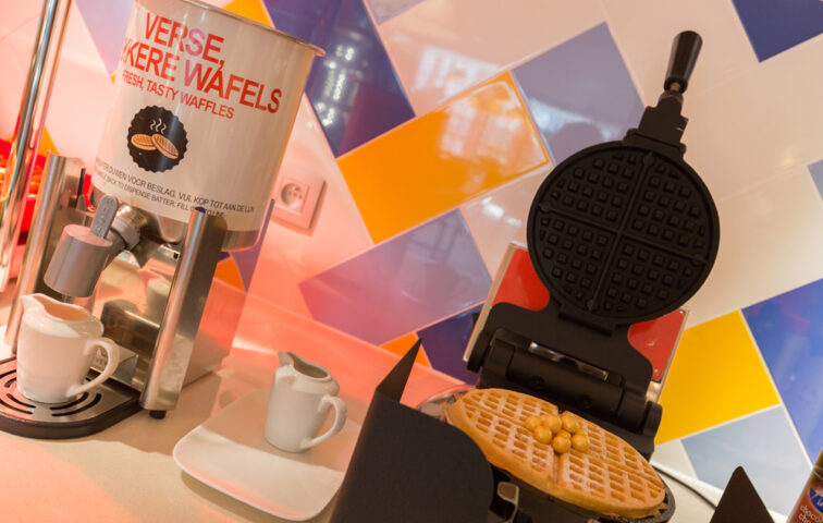 Hampton by Hilton Antwerp Central Station - Breakfast