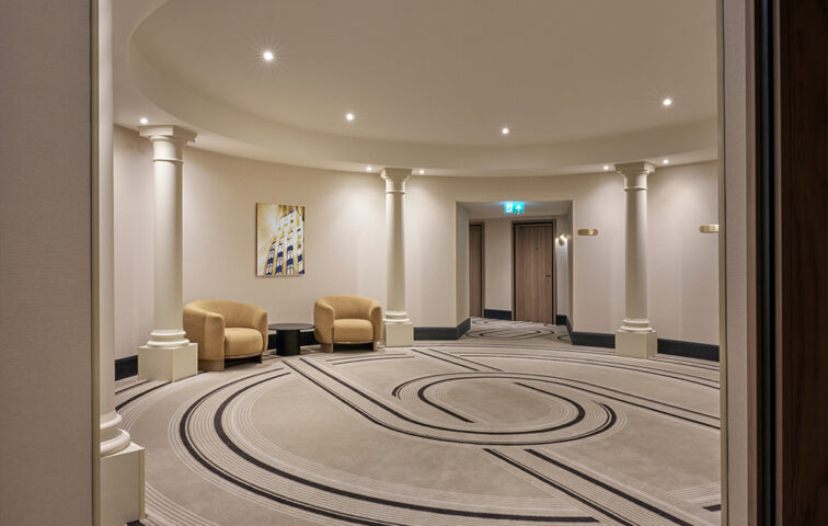 Hilton Antwerp Old Town - Corridor