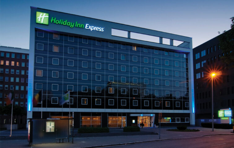 Holiday Inn Express Antwerp City North - Building