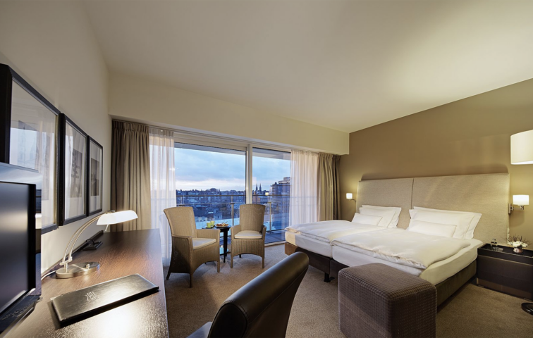 Lindner Hotel Antwerp - Twin Beds City View with balcony