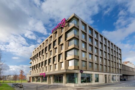 Moxy Antwerp - Building
