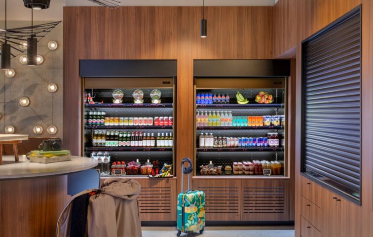 Moxy Antwerp - Market