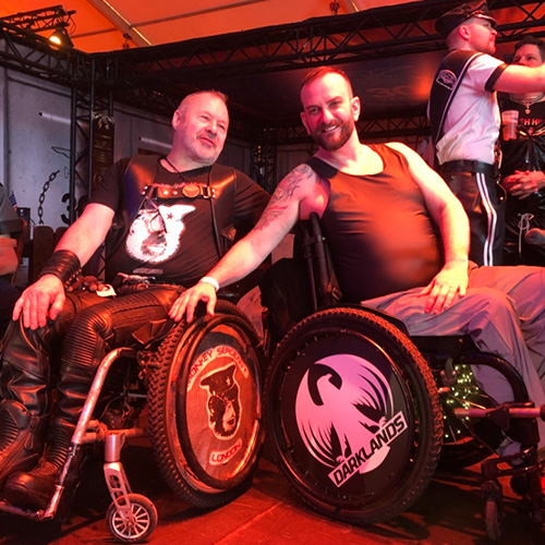 Socials Host RedgyDesmit